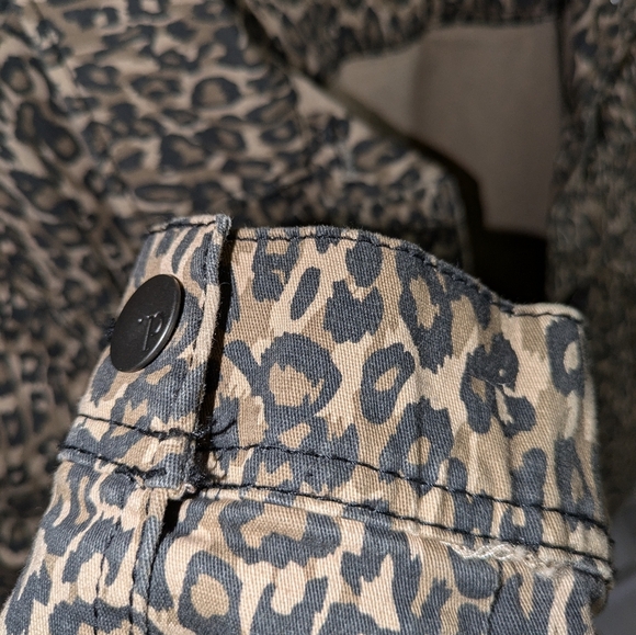 D Jeans Denim Animal Print Jacket - Picture 5 of 6